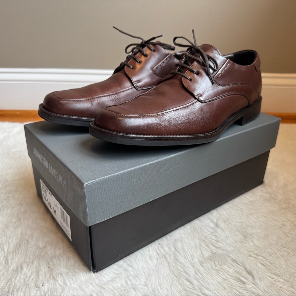 NIB Johnston & Murphy Brown Leather Oxfords